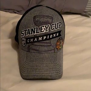 NHL Chicago Blackhawks adjustable trucker hat